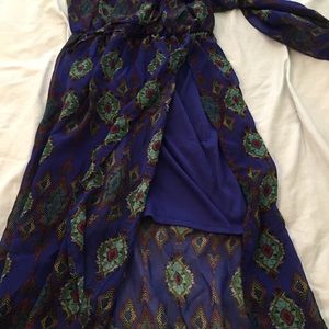 Leg slit maxi dress 👗